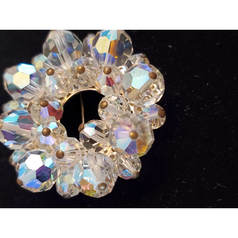Vintage Circle Wreath Pin Brooch Beads